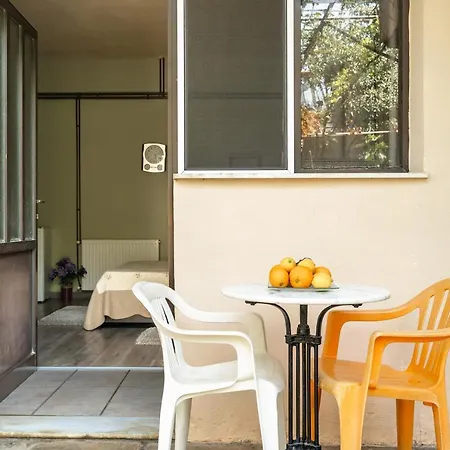 בית הארחה Vangelis 2 3*